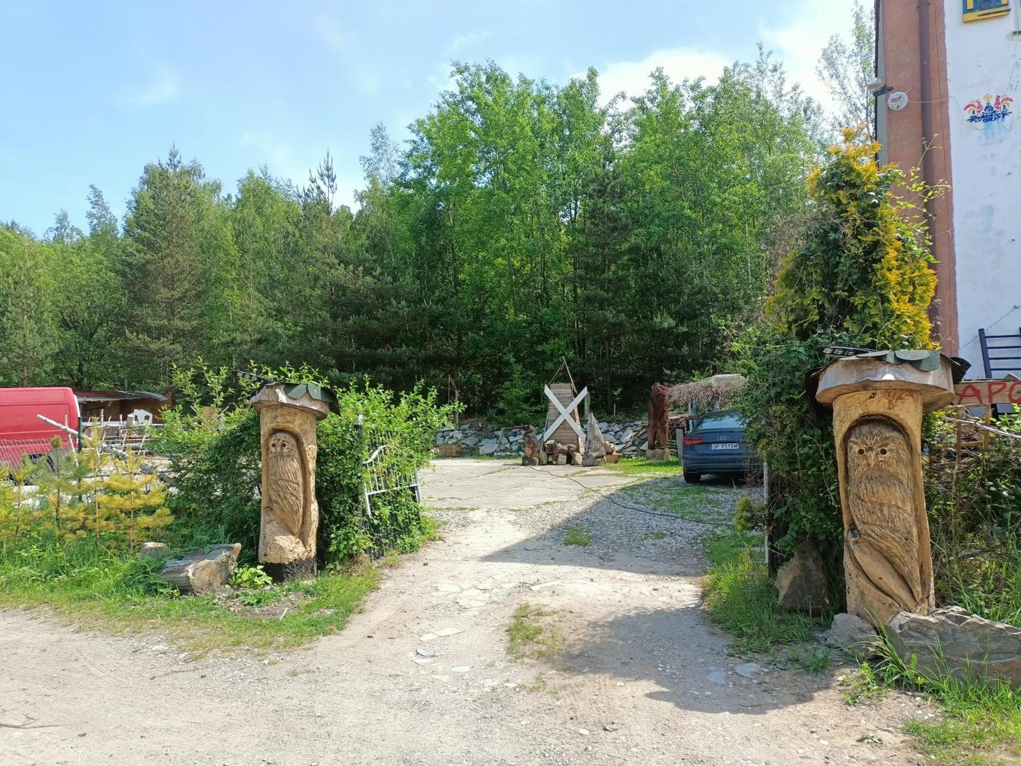 Hostel Apollo Зомбковіце-Шльонскє Екстер'єр фото