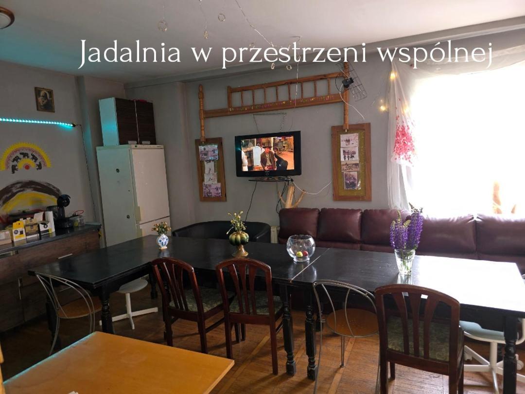 Hostel Apollo Зомбковіце-Шльонскє Екстер'єр фото